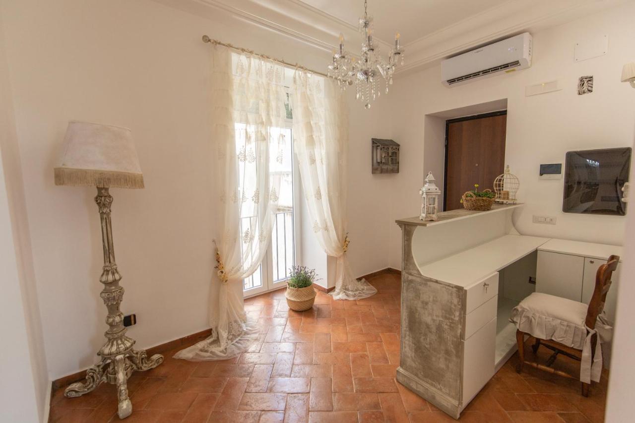 B&B Dimora Mazzarino Naples Extérieur photo