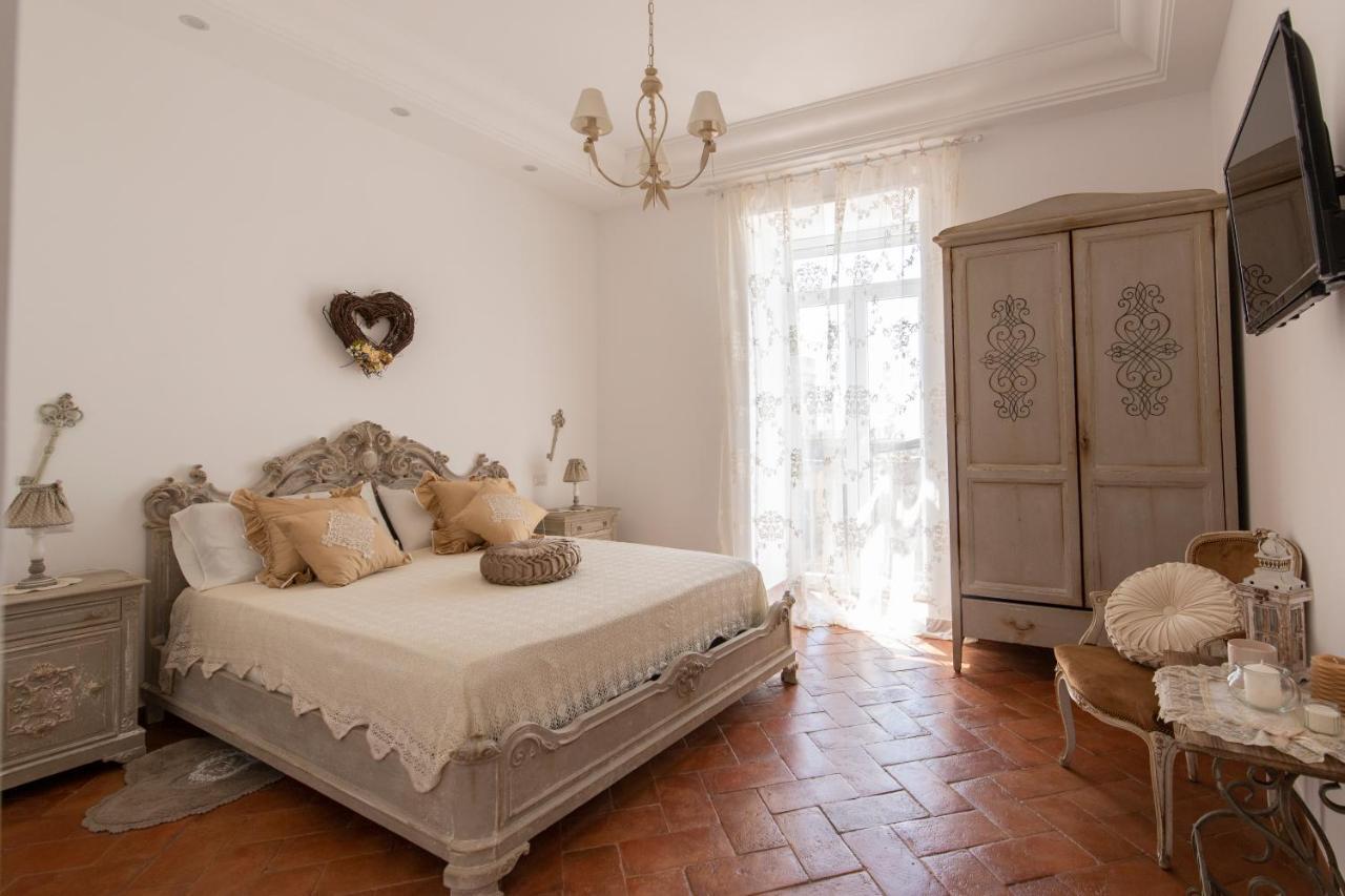 B&B Dimora Mazzarino Naples Extérieur photo